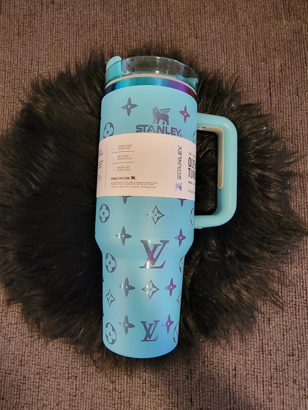 Stanley Teal Blue Quencher Tumbler with Handle 40oz - Picture 5 of 8